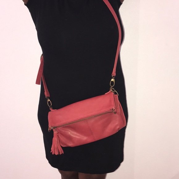 👛Lucky Brand Genuine Leather Red Crossbody - Picture 4 of 5